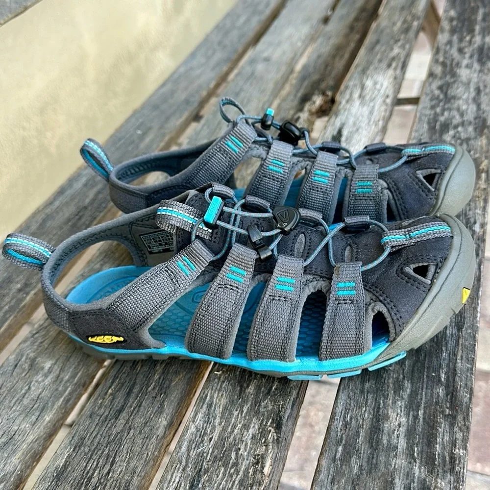 KEEN Clearwater CNX Women’s Size 7 Grey/Blue Waterproof Sport Sandals 1008772 - Picture 4 of 9